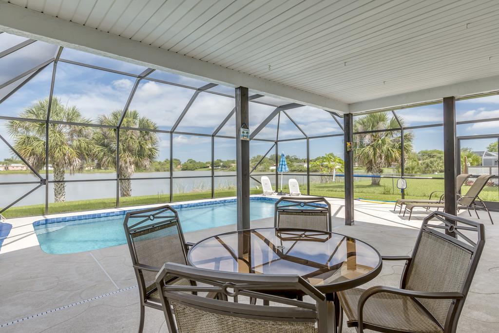 Addy By The Lake Port Charlotte Chambre photo